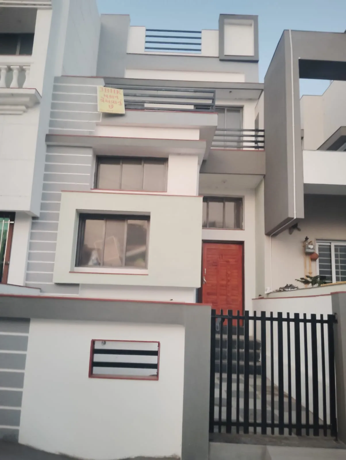 Premium 3 BHK Independent House (1450 Sq. Ft. Construction) for Sale at Madhav Residency, Tarsamiya Road, Bhavnagar in Bhavnagar