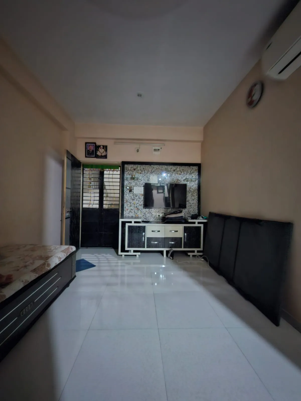 Premium Fully Furnished 1 BHK Flat on 3rd Floor for Sale in Jivan Vadi Area, Nikol, Ahmedabad in Ahmedabad