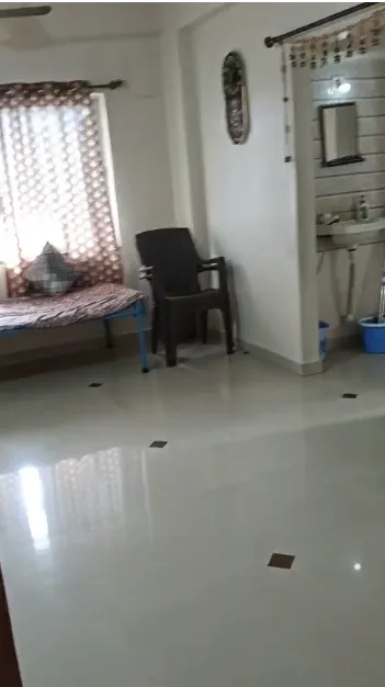 Semi-Furnished 1 BHK Flat on 2nd Floor for Sale Opposite Vidyavihar School, Desainagar, Bhavnagar in Bhavnagar