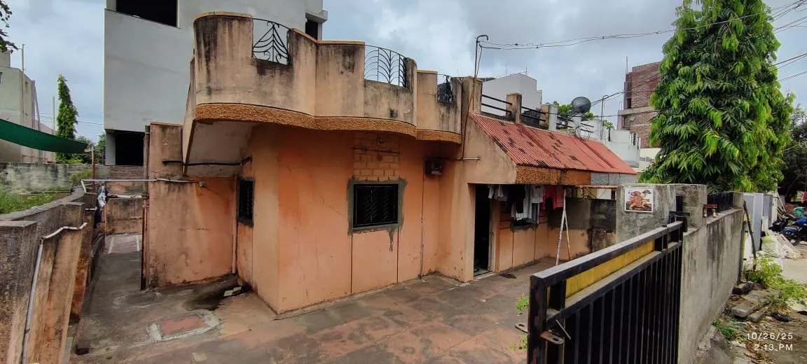 Spacious 162 Sq. Yard Independent Tenement for Sale Near MGT GRP Tuition, Kaliyabid, Bhavnagar in Bhavnagar