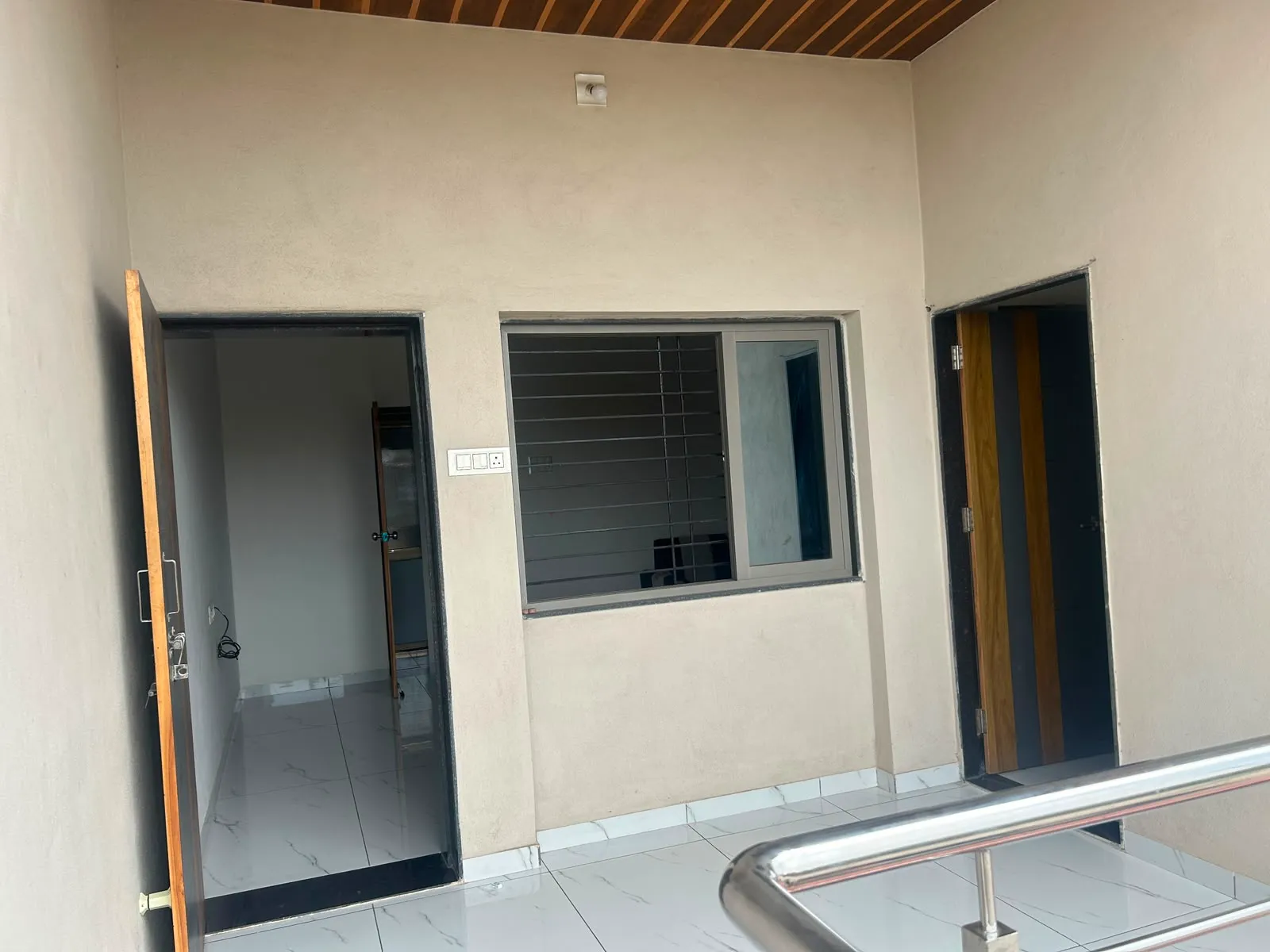 Affordable 1 BHK Tenement Floor for Rent near Airport Ring Road, Bhavnagar property in Bhavnagar