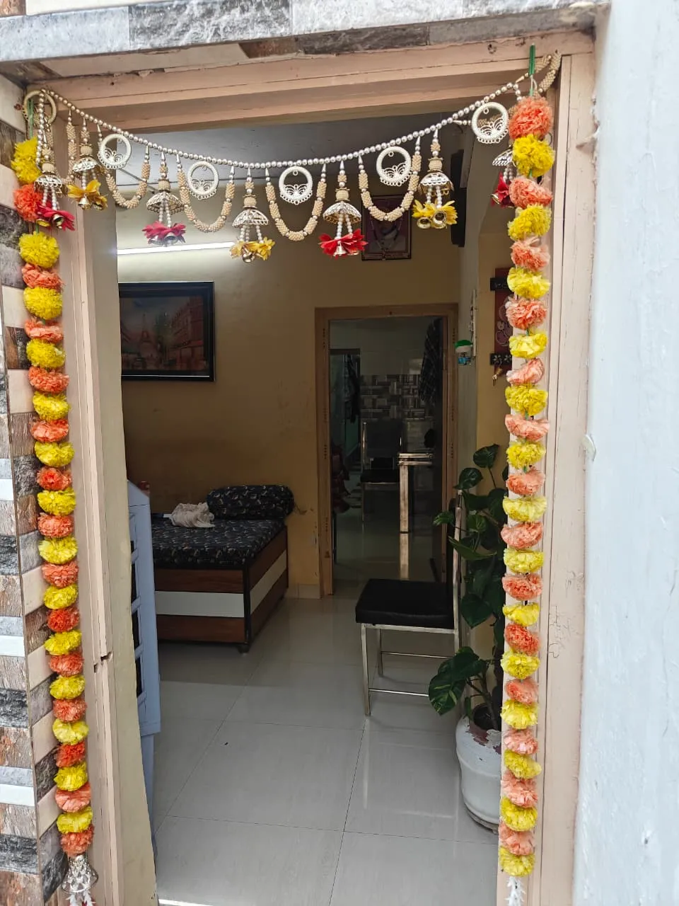 Ground Floor Residential Unit (Room No. 45) for Sale in 2-Maliya Building, Vitthalwadi, Bhavnagar property in Bhavnagar