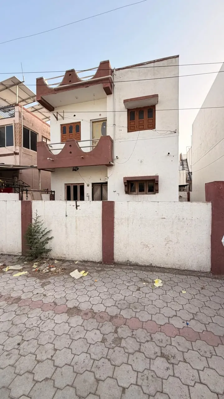 PG 3 BHK Independent Tenement for Rent Near Sardar Patel School, Bhavnagar property in Bhavnagar